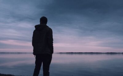 O traumie ataku fizycznego. O tym, co się dzieje, gdy zaatakuje nas inny człowiek – Sabina Sadecka